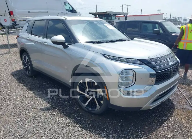 2024 Mitsubishi OUTLANDER фото