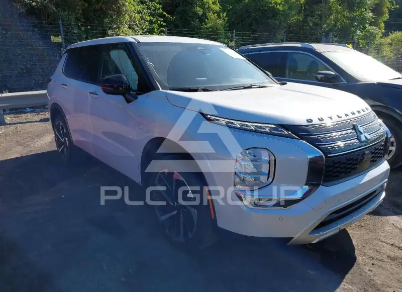 2024 Mitsubishi OUTLANDER фото