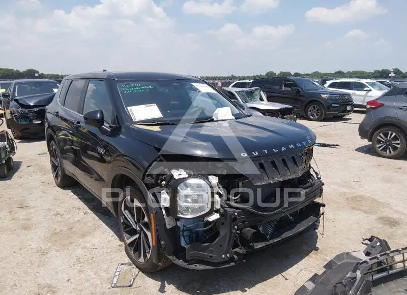 2024 Mitsubishi OUTLANDER фото