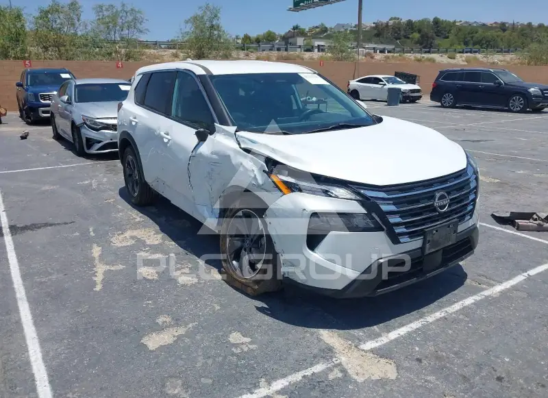 2024 Nissan ROGUE фото