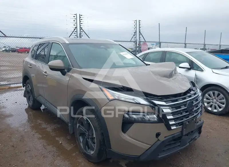 2024 Nissan ROGUE фото