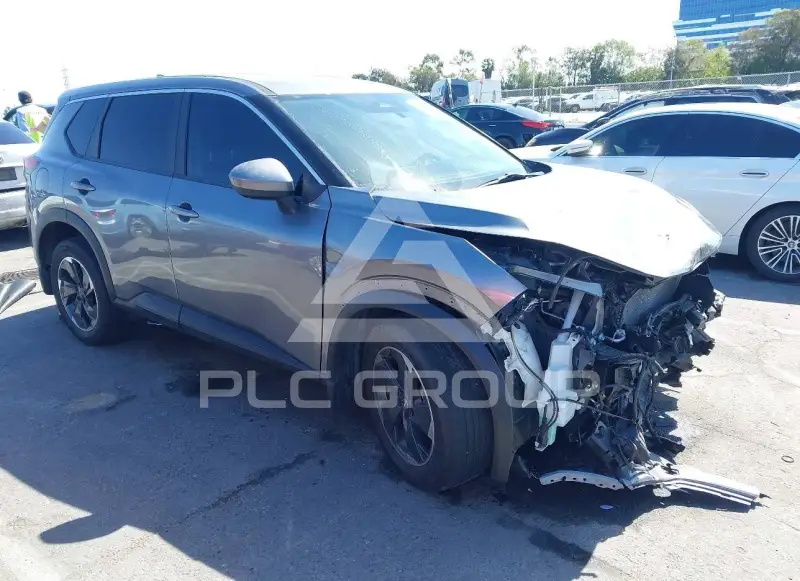 2024 Nissan ROGUE photo