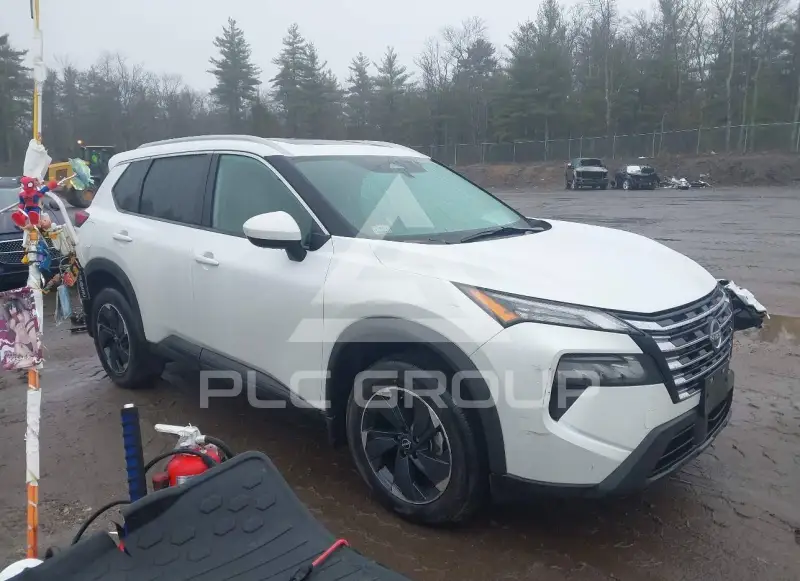 2024 Nissan ROGUE фото