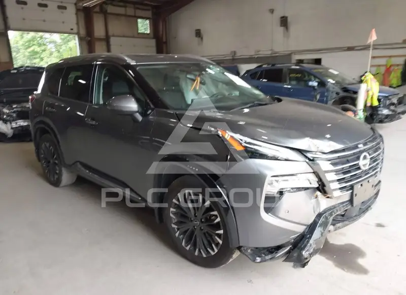 2024 Nissan ROGUE photo