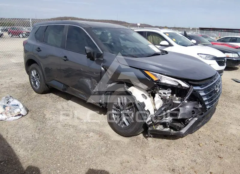 2024 Nissan ROGUE photo