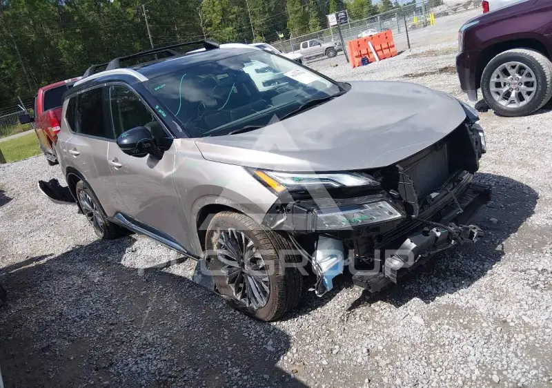 2024 Nissan ROGUE photo