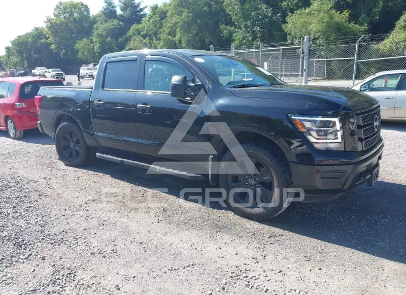 2024 Nissan TITAN фото