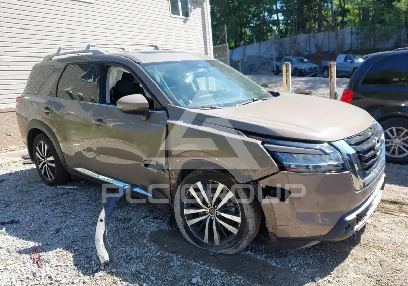 2024 Nissan PATHFINDER photo