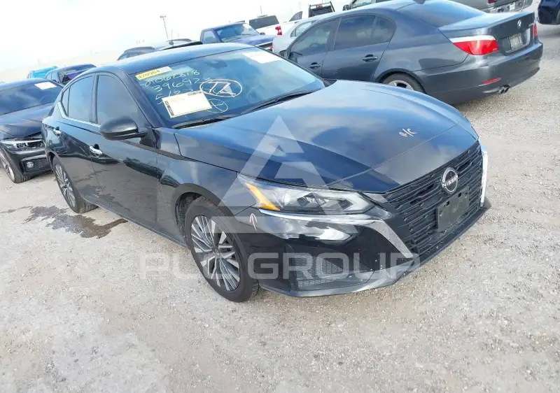 2024 Nissan ALTIMA photo