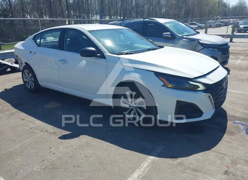 2024 Nissan ALTIMA photo