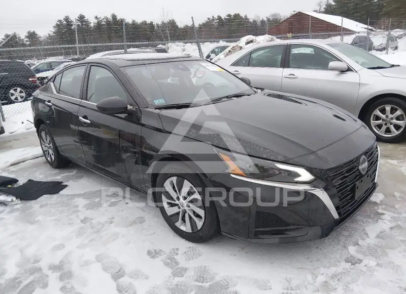 2024 Nissan ALTIMA photo