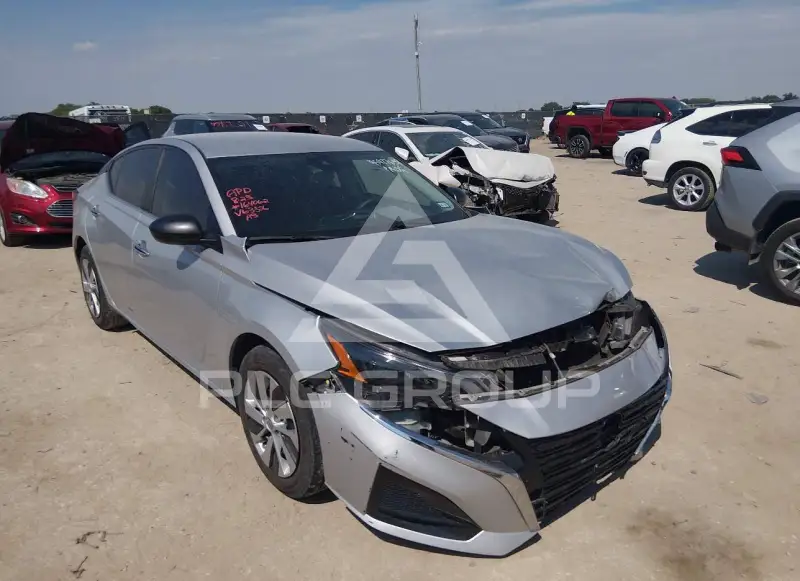 2024 Nissan ALTIMA photo
