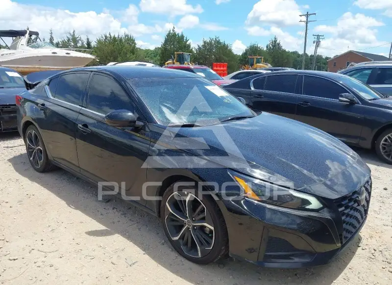 2024 Nissan ALTIMA photo