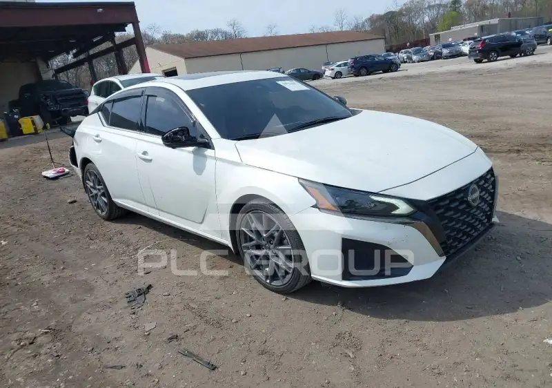 2024 Nissan ALTIMA photo