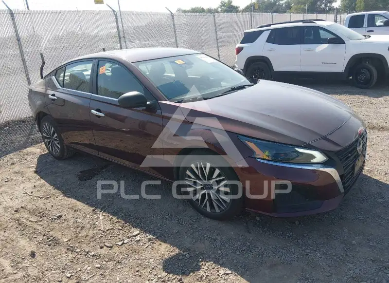 2024 Nissan ALTIMA photo