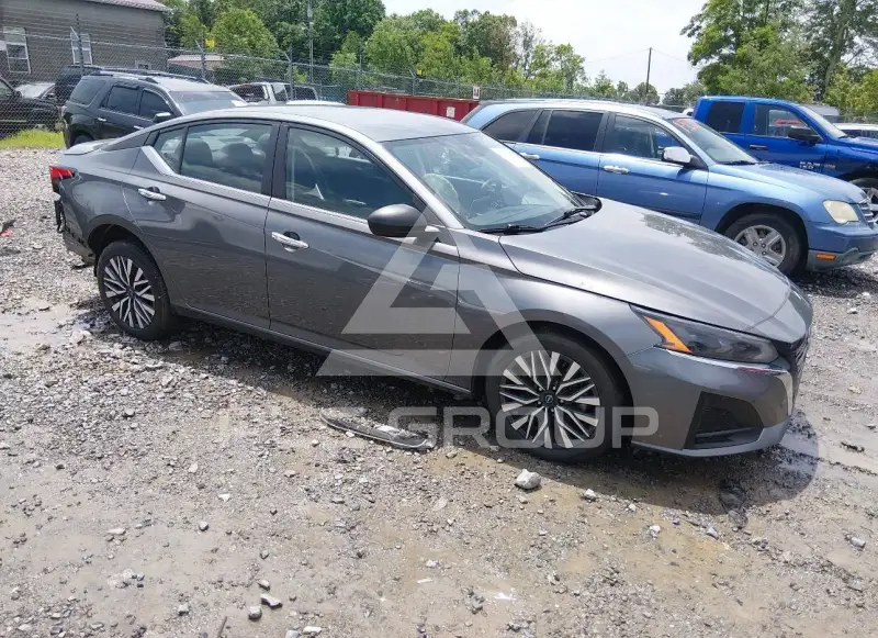 2024 Nissan ALTIMA photo