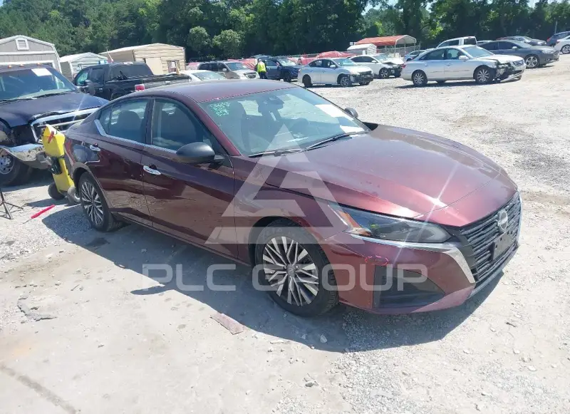 2024 Nissan ALTIMA photo