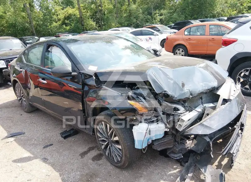 2024 Nissan ALTIMA photo