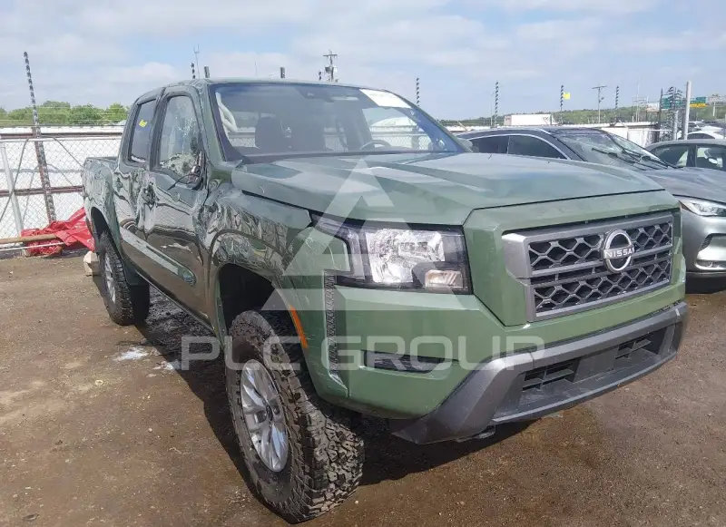2024 Nissan FRONTIER photo