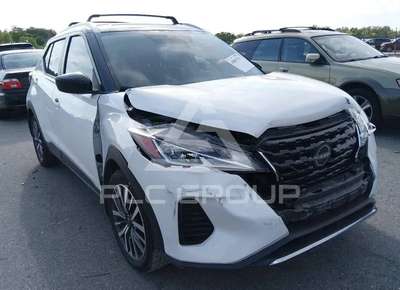 2024 Nissan KICKS фото