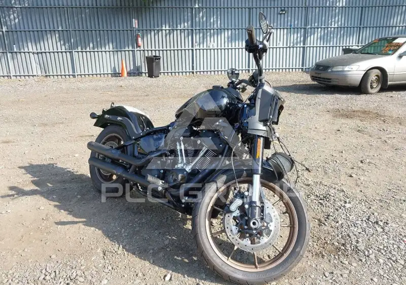 2024 Harley-Davidson FXLR фото