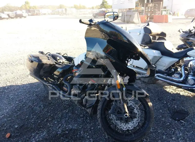 2024 Harley-Davidson FLTRX photo