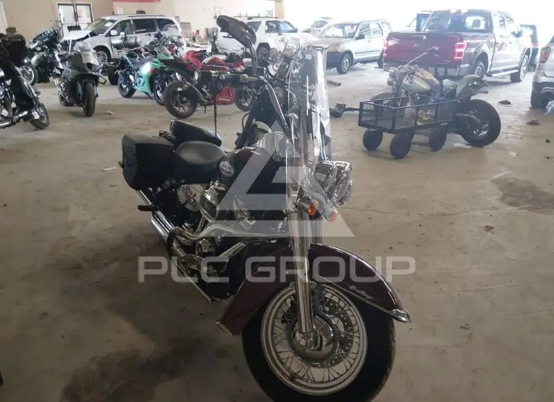 2024 Harley-Davidson FLHC фото