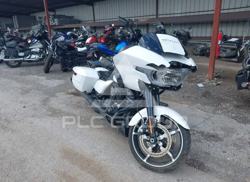 2024 Harley-Davidson FLTRX photo