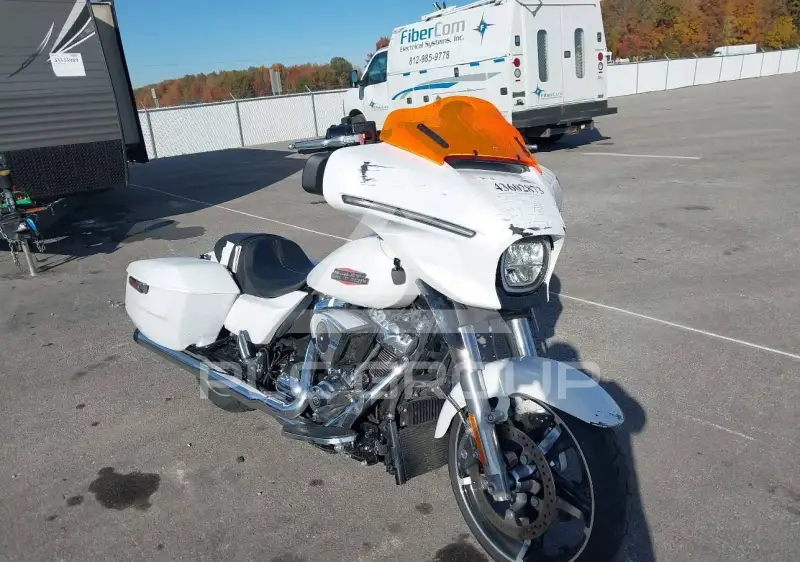 2024 Harley-Davidson FLHX фото
