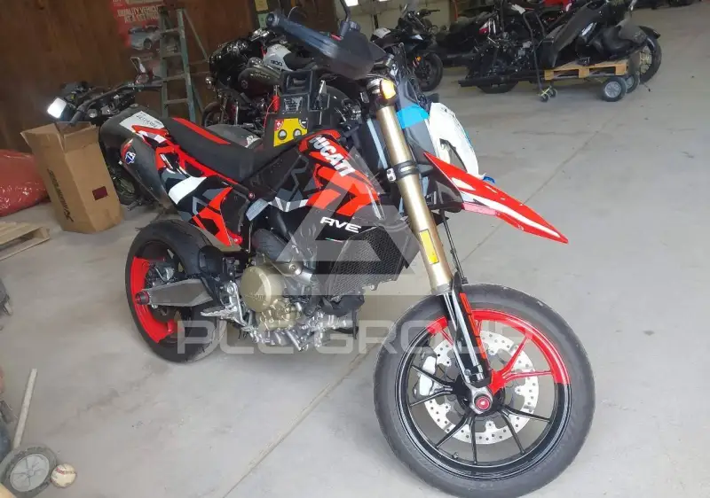 2024 Ducati Hypermotard фото