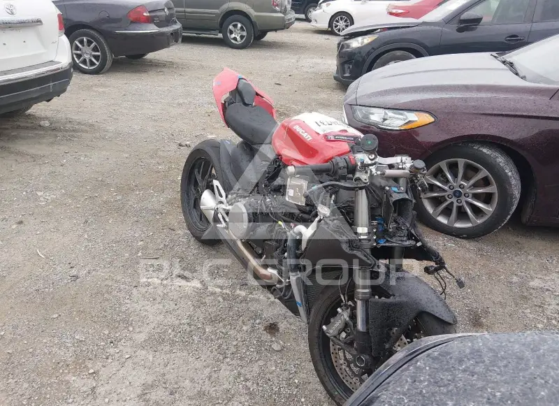 2024 Ducati PANIGALE photo