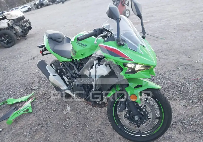 2024 Kawasaki EX500 фото