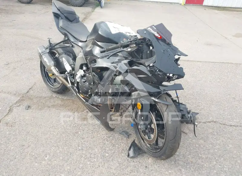 2024 Kawasaki ZX636 photo