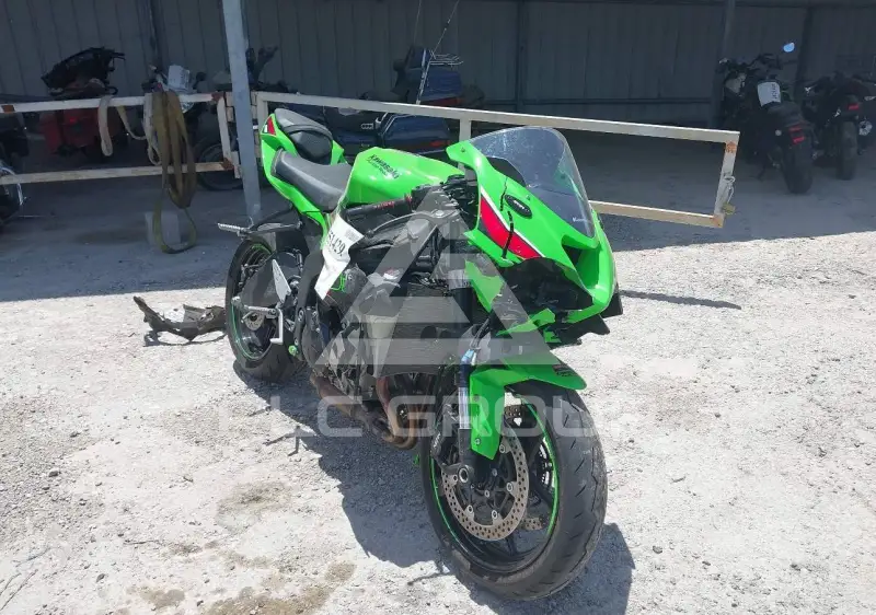 2024 Kawasaki ZX636 фото
