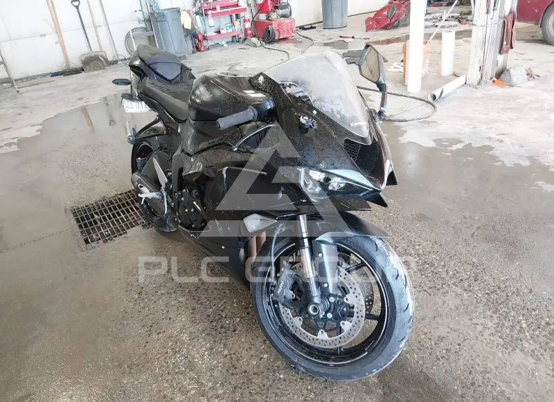 2024 Kawasaki ZX636 photo