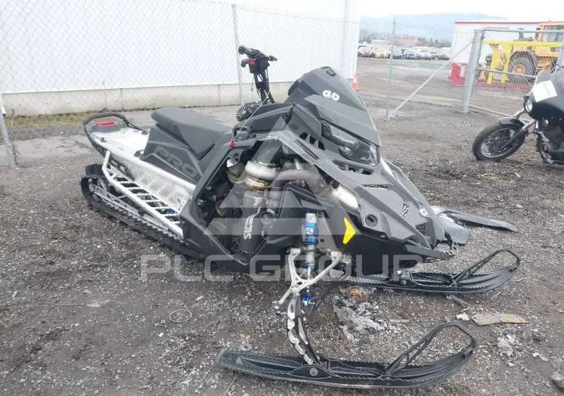 2024 Polaris  фото