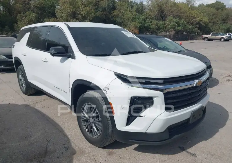 2024 Chevrolet TRAVERSE фото
