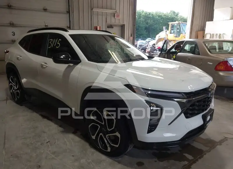 2024 Chevrolet TRAX фото
