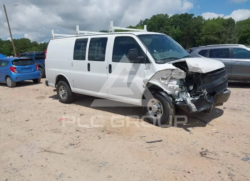 2024 Chevrolet EXPRESS фото
