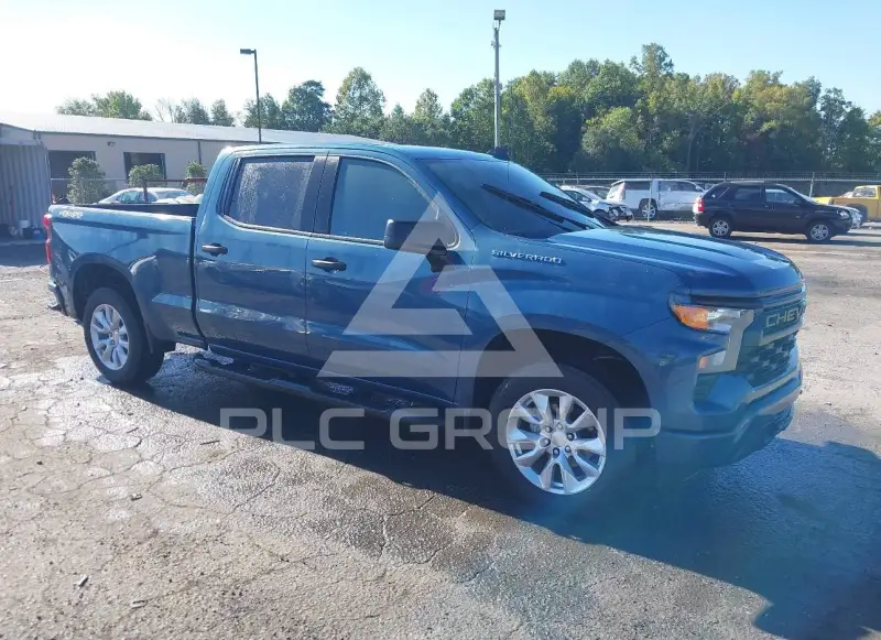 2024 Chevrolet Silverado photo