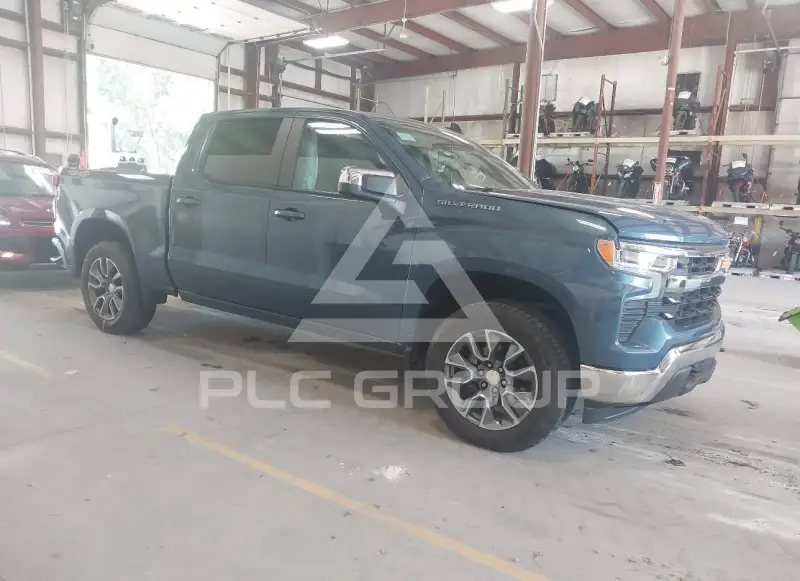 2024 Chevrolet Silverado photo