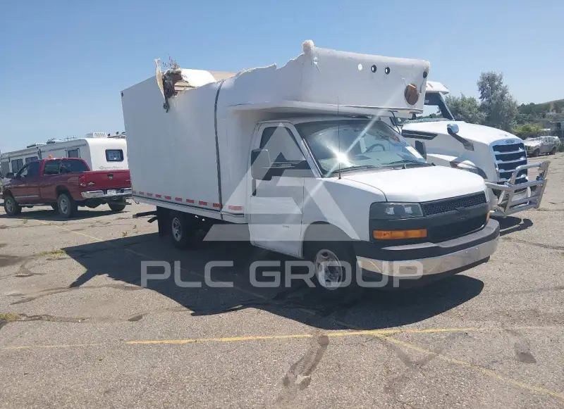 2024 Chevrolet Express photo