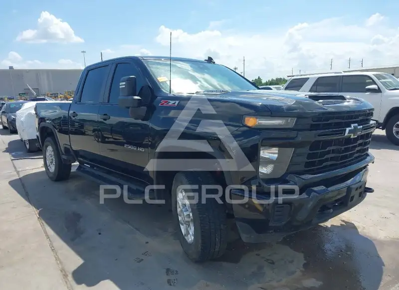 2024 Chevrolet Silverado фото