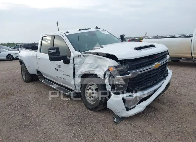 2024 Chevrolet Silverado фото