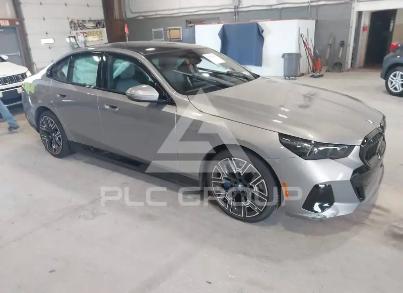 2024 BMW I5 фото