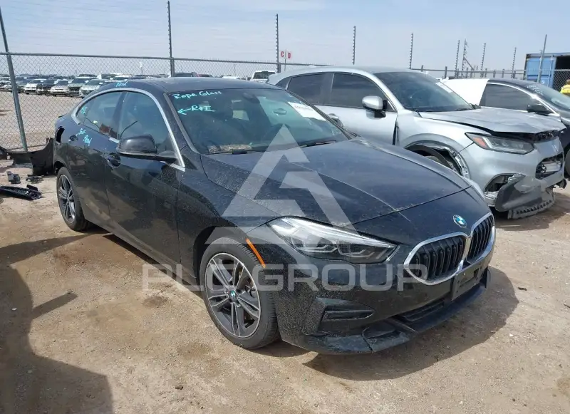 2024 BMW 228 photo