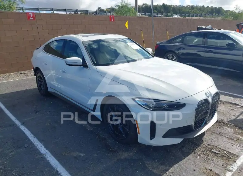 2024 BMW I4 фото