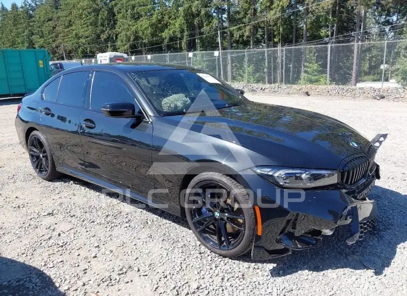 2024 BMW 330 фото