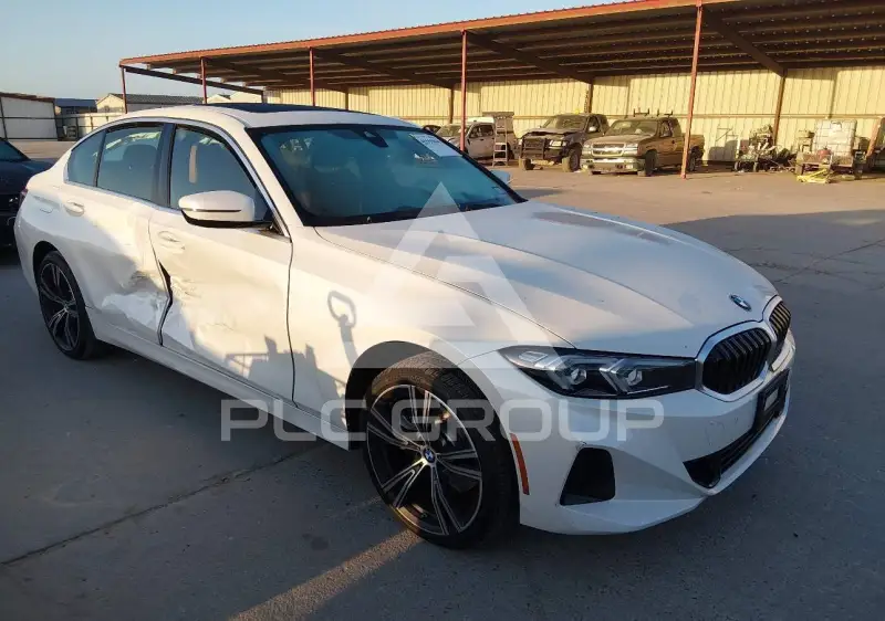 2024 BMW 330 фото