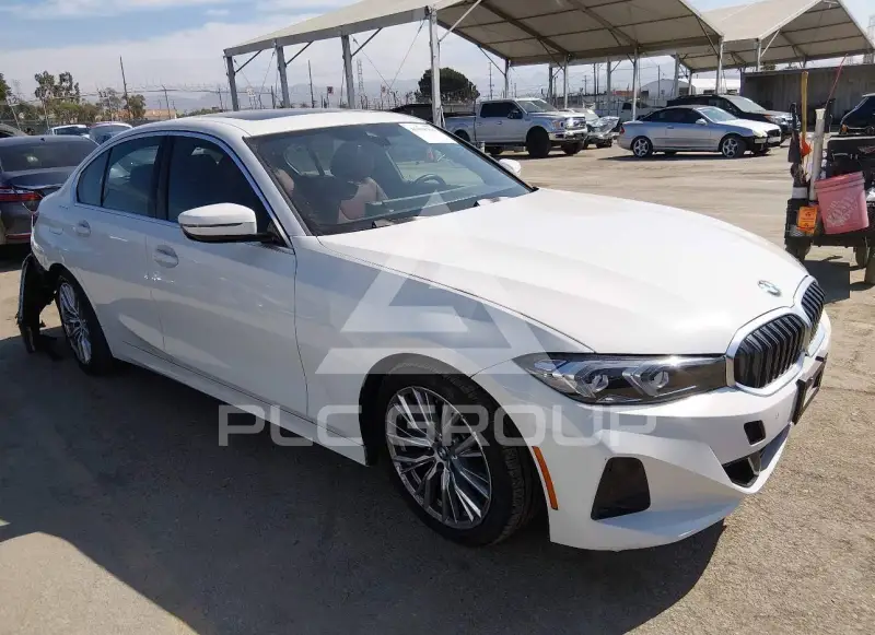 2024 BMW 330 фото